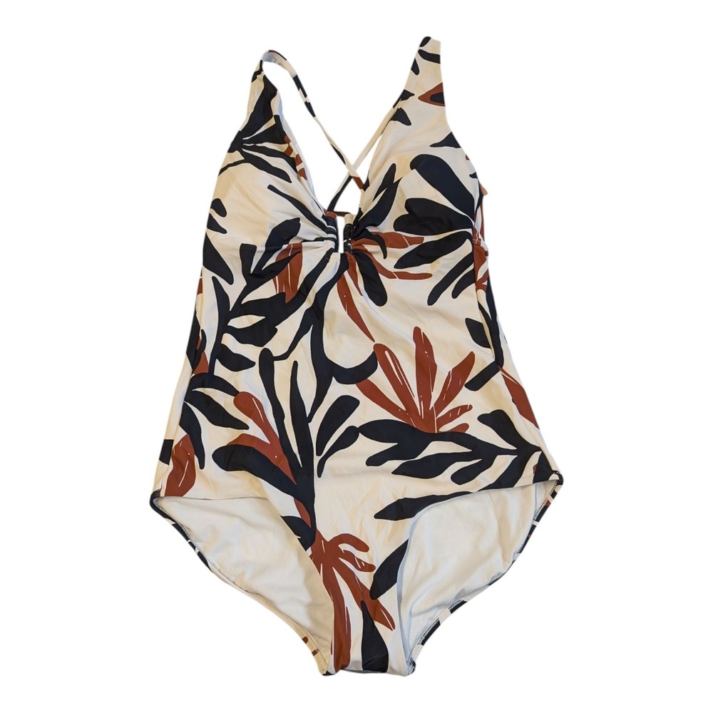 ⭐D6 Women's Ring-Front Medium Coverage One Piece Swimsuit - Shade & Shore S